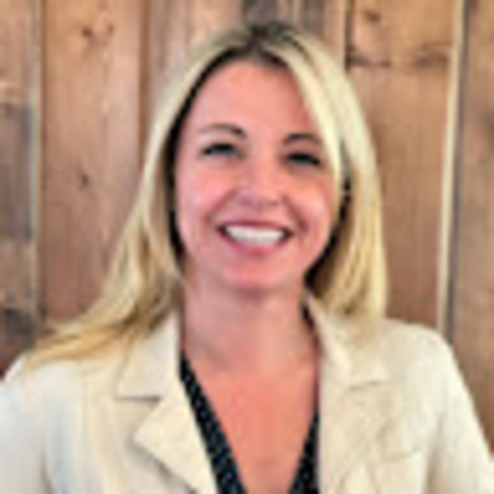 Meet your Posher, Christy